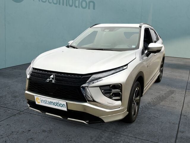 Gebraucht Mitsubishi Eclipse Cross Plus 188 PS (138 kW) 2022 Silber SUV