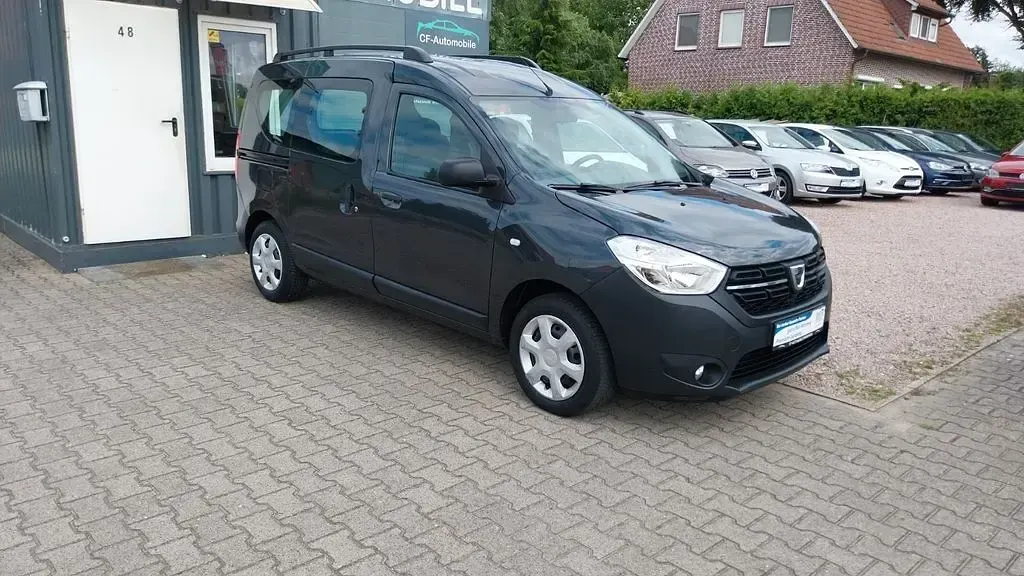 Gebraucht Dacia Dokker Ambiance 102 PS (75 kW) 2017 Grau Van / Kleinbus