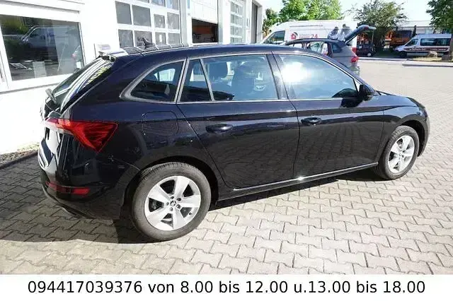 Gebraucht Skoda Scala Ambition 110 PS (80 kW) 2023 Schwarz Kleinwagen