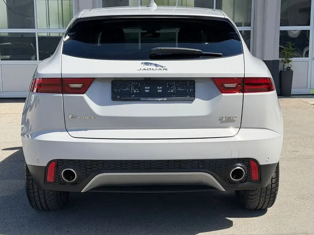 Second-hand Jaguar E-Pace 150 CP (110 kW) 2018 Gri SUV