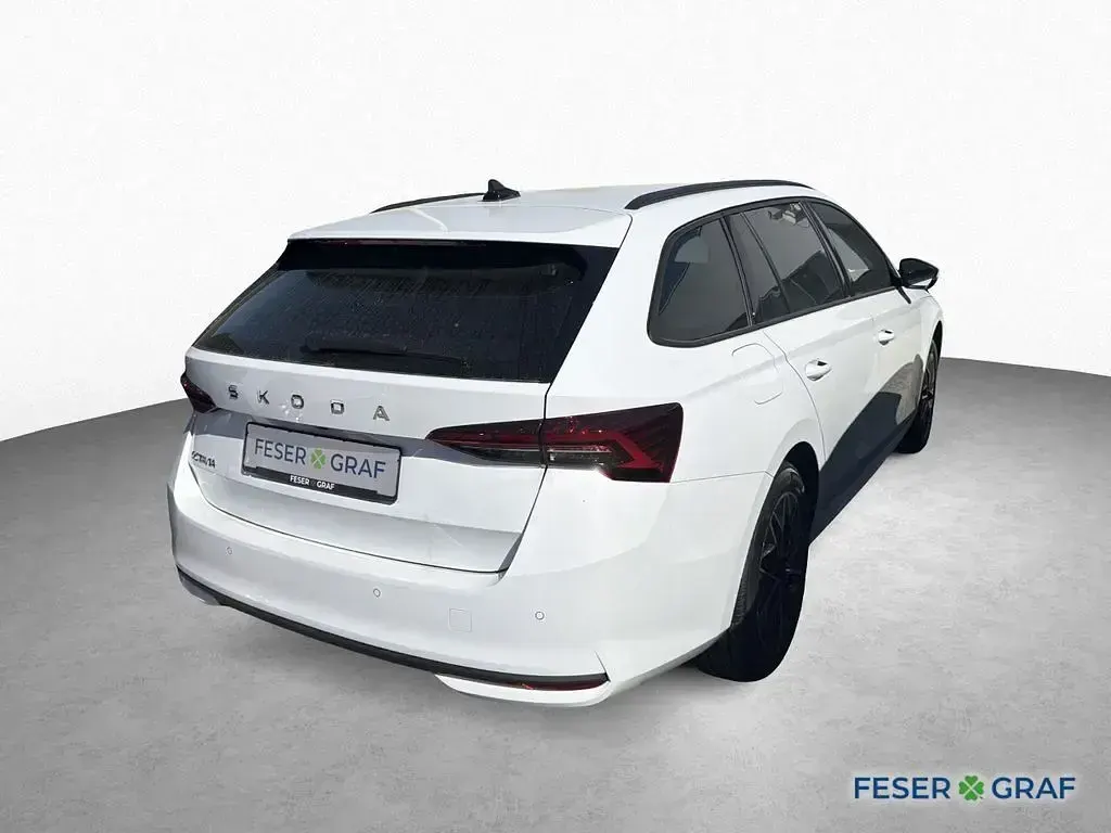 Nowe Skoda Octavia 150 KM (110 kW) 2026 Biały Kombi