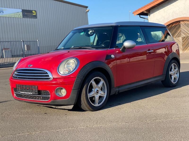 Rot Gebraucht 2009 Mini Cooper D Kleinwagen | 3.499 € (Guter Preis) - Bild 1/4