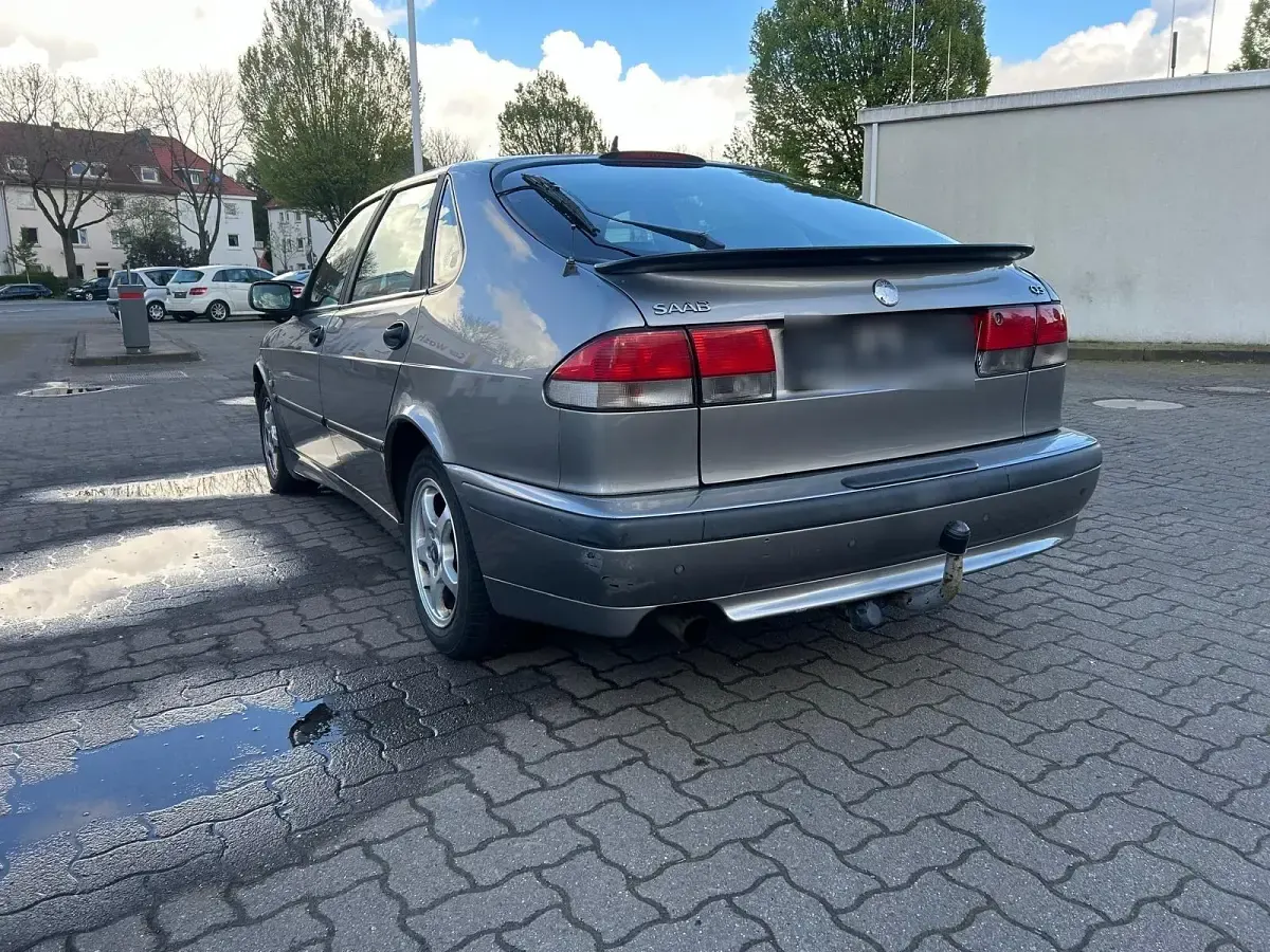 Używany Saab 9-3 150 KM (110 kW) 2000 Szary Sedan/Limuzyna