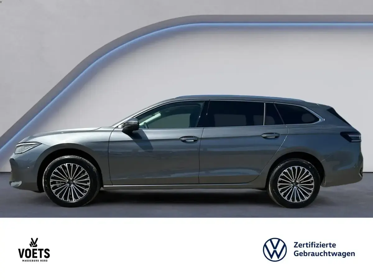 Gebraucht VW Passat Elegance 193 PS (141 kW) 2025 Grau Kombi