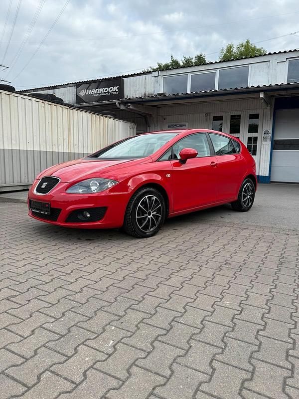 Rot Gebraucht 2011 Seat Leon Kleinwagen | 1.999 € (Superpreis) - Bild 1/4