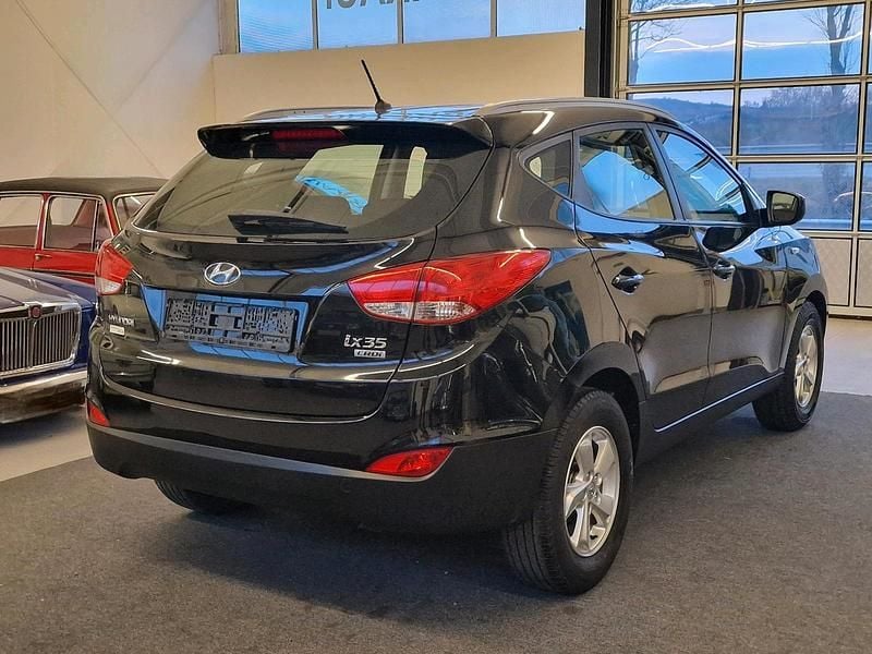 Gebraucht Hyundai ix35 115 PS (84 kW) 2012 Schwarz SUV
