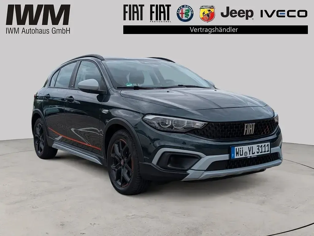 Gebraucht Fiat Tipo Garmin 131 PS (96 kW) 2024 Grün Limousine