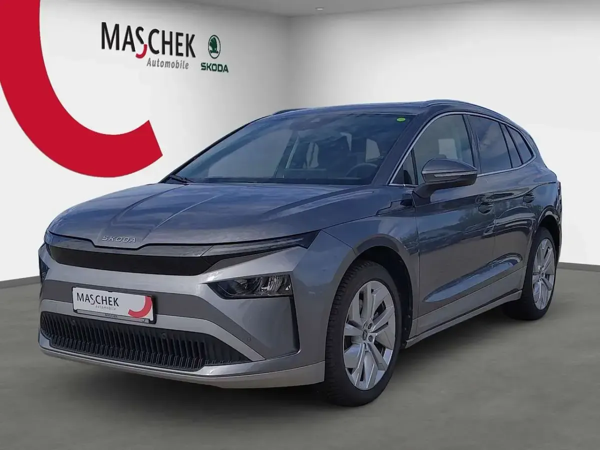 Gebraucht Skoda Enyaq iV Clever 210 kW (286 PS) 2025 Grau SUV