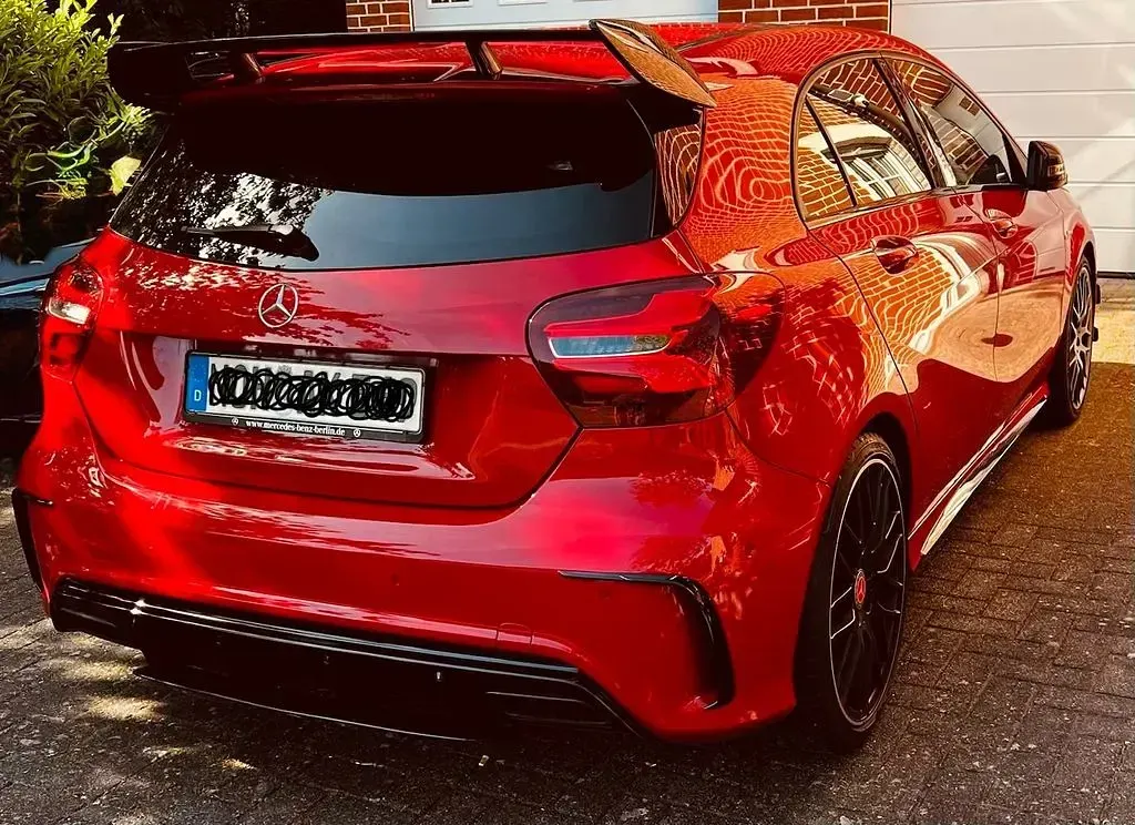 Gebraucht Mercedes A45 AMG AMG 381 PS (280 kW) 2016 Rot Kleinwagen