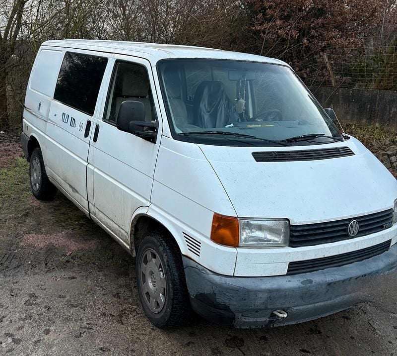Weiß Gebraucht 2000 VW Transporter Van | 2.850 € (Guter Preis) - Bild 1/4