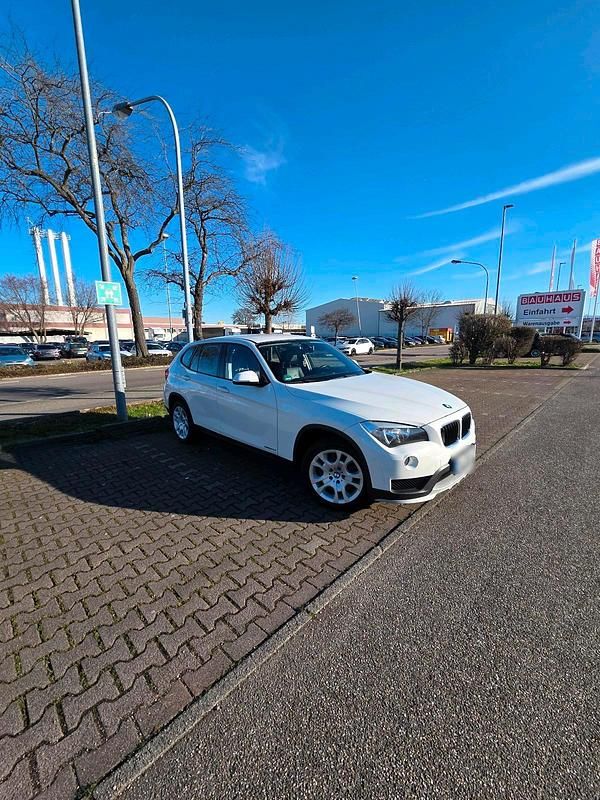 Gebraucht BMW X1 116 PS (85 kW) 2014 Weiß SUV