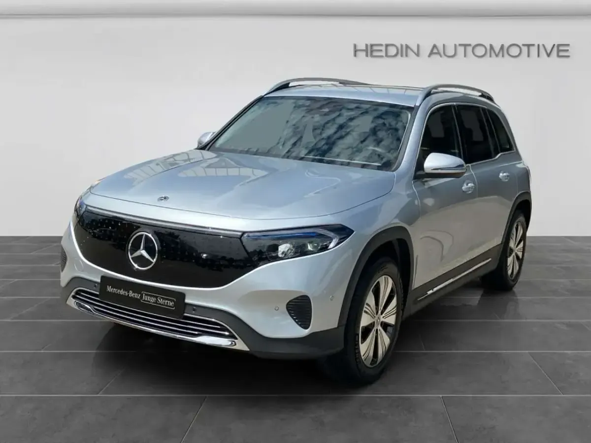 Gebraucht Mercedes EQB250+ Progressive 139 kW (190 PS) 2025 Silber SUV