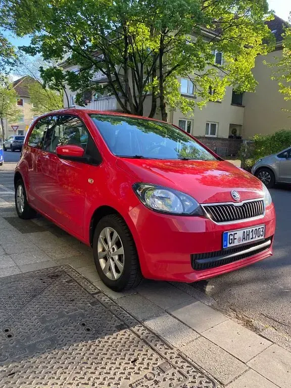 Używany Skoda Citigo 60 KM (44 kW) 2012 Czerwony Hatchback