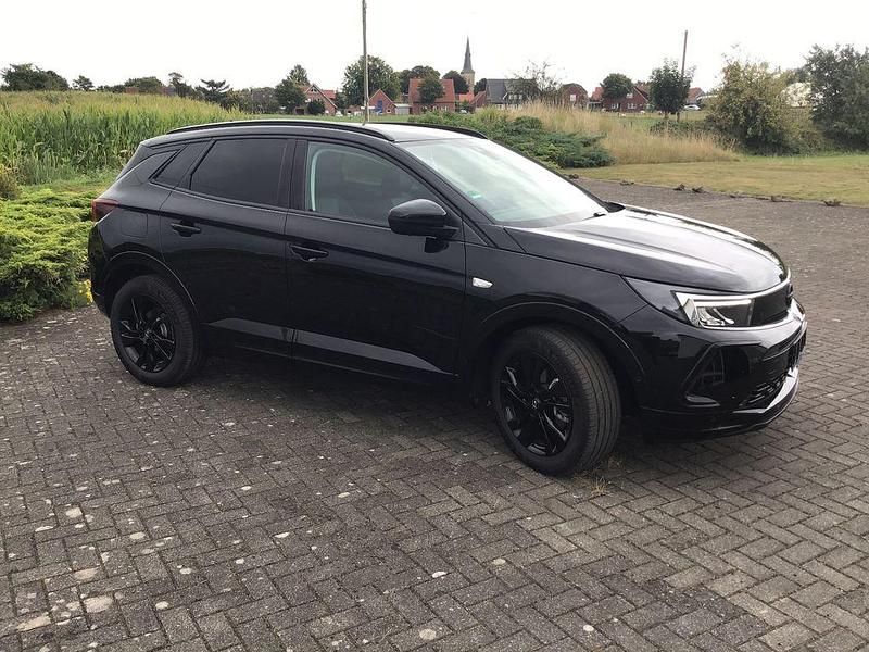 Schwarz Gebraucht 2023 Opel Grandland X GS Line SUV | 25.750 € (Guter Preis) - Bild 1/4