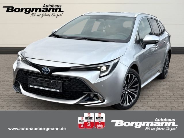 Silber Gebraucht 2023 Toyota Corolla Team Kombi | 29.950 € (Fairer Preis) - Bild 1/4