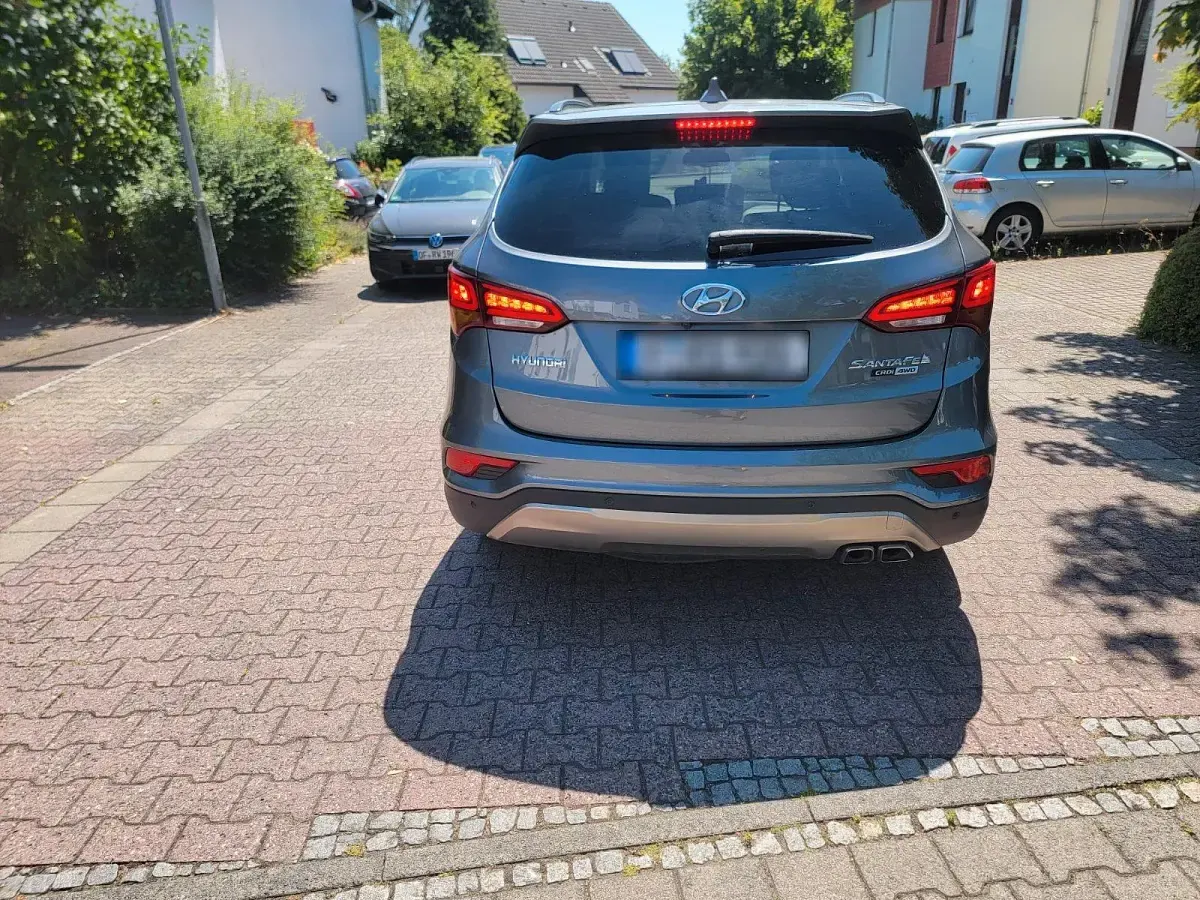 Gebraucht Hyundai Santa Fe Premium 197 PS (144 kW) 2015 Grau SUV