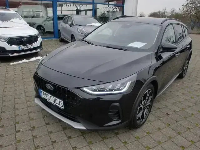 Second-hand Ford Focus Active 155 CP (114 kW) 2022 Negru Break