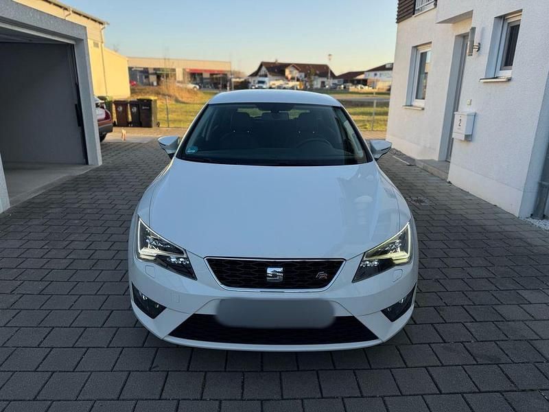Gebraucht Seat Leon FR-Line 150 PS (110 kW) 2016 Weiß Limousine