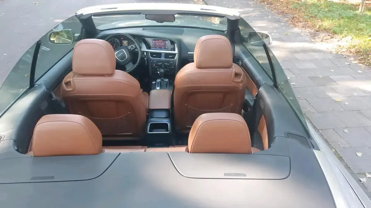 Gebraucht Audi A5 Cabriolet 179 PS (131 kW) 2009 Grau Cabrio