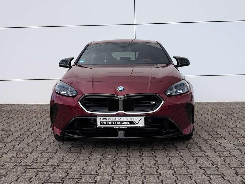 Gebraucht BMW 135 300 PS (220 kW) 2025 Fire red metallic Kleinwagen