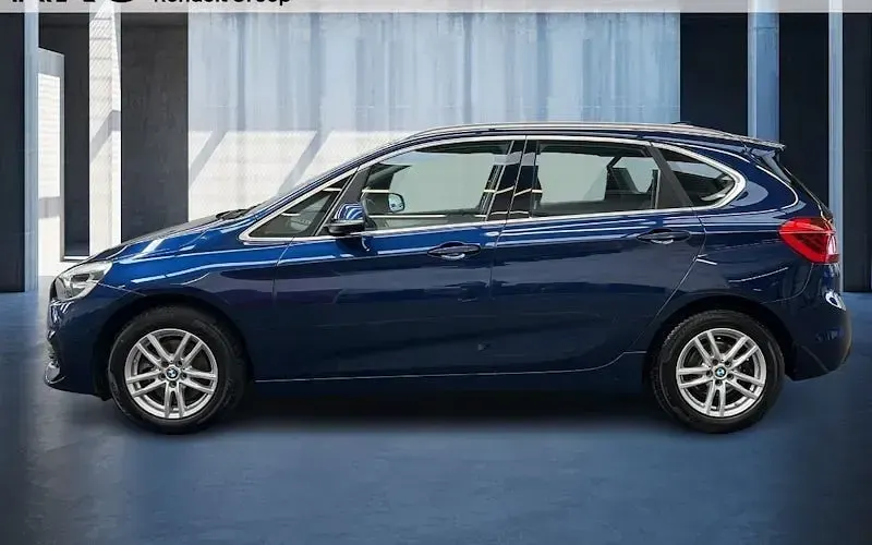 Second-hand BMW 218 Performance 150 CP (110 kW) 2020 Albastru Break