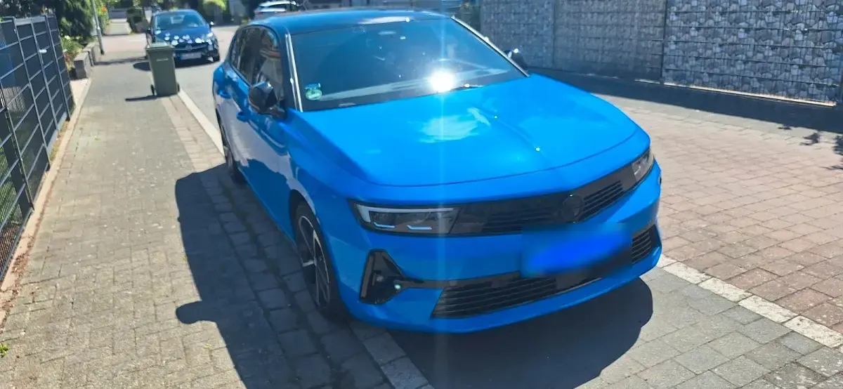 Gebraucht Opel Astra 180 PS (132 kW) 2025 Blau Kleinwagen
