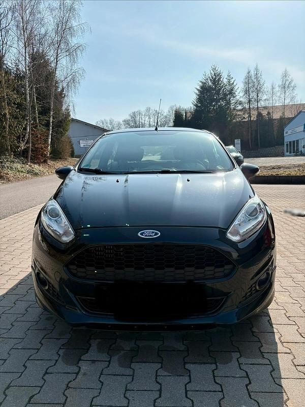 Gebraucht Ford Fiesta ST-Line 101 PS (74 kW) 2016 Schwarz Kleinwagen