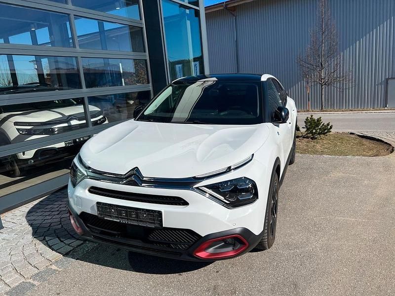 Gebraucht Citroën e-C4 Shine 100 kW (136 PS) 2021 Weiß Limousine