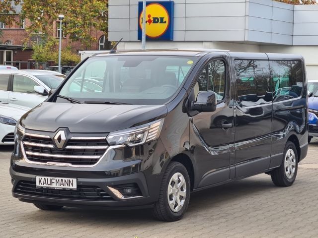 Gebraucht Renault Trafic Life 150 PS (110 kW) 2024 Schwarz Van / Kleinbus