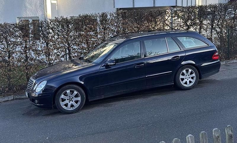 Gebraucht 2006 Mercedes E220 Elegance Kombi | 2.500 € (Superpreis) - Bild 1/4