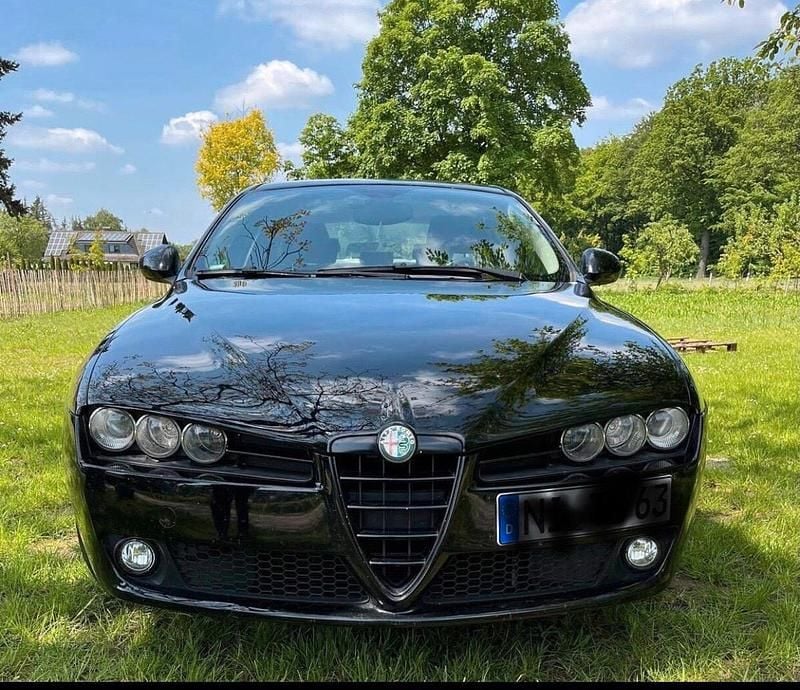 Schwarz Gebraucht 2006 Alfa Romeo 159 Limousine | 3.200 € (Fairer Preis) - Bild 1/4