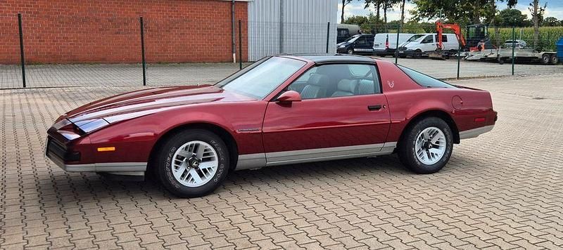 Rot Gebraucht 1988 Pontiac Firebird Coupé | 12.000 € - Bild 1/4