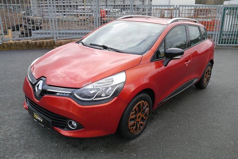 Gebraucht Renault Clio IV Dynamique 90 PS (66 kW) 2015 Orange Limousine