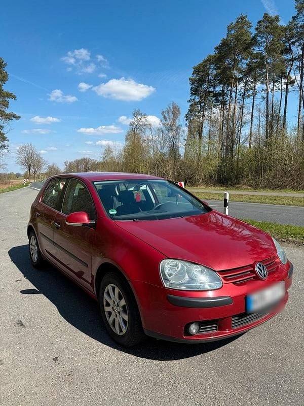 Gebraucht VW Golf V 115 PS (84 kW) 2004 Andere farben Kleinwagen