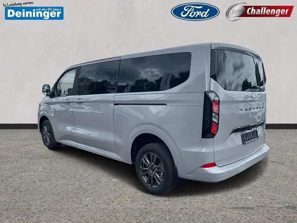 Gebraucht Ford Tourneo Custom Titanium 150 PS (110 kW) 2024 Grau Van