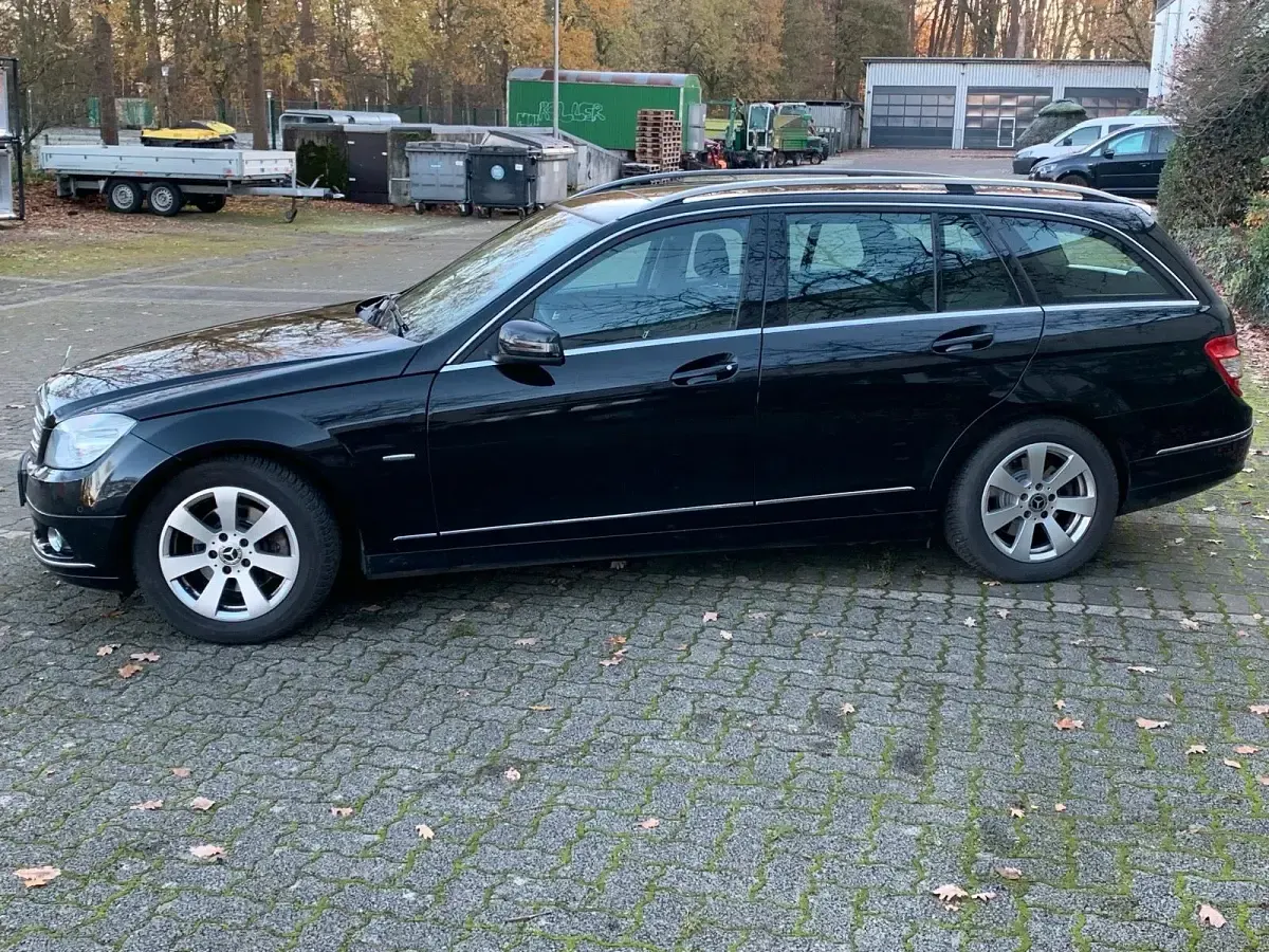 Gebraucht Mercedes C280 231 PS (169 kW) 2008 Schwarz Kombi