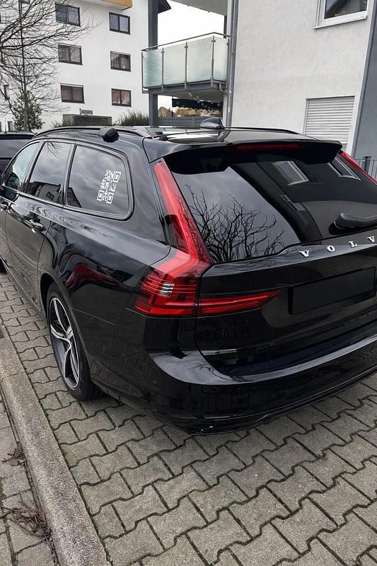 Gebraucht Volvo V90 193 PS (141 kW) 2023 Schwarz Kombi