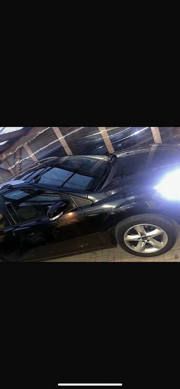 Blau Gebraucht 2009 Ford Focus Kombi | 1.100 € (Superpreis) - Bild 1/4