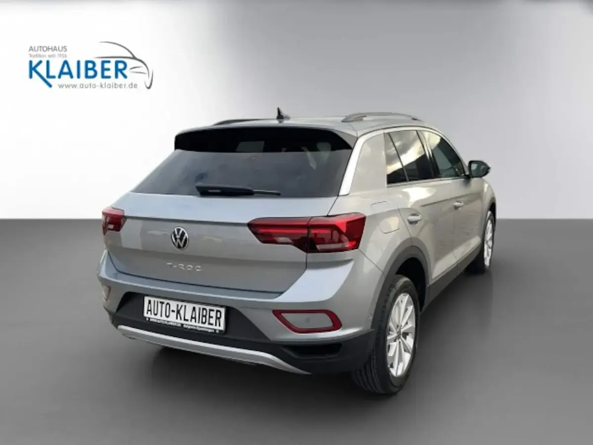 Gebraucht VW T-Roc Advance 150 PS (110 kW) 2025 Pyritsilber SUV