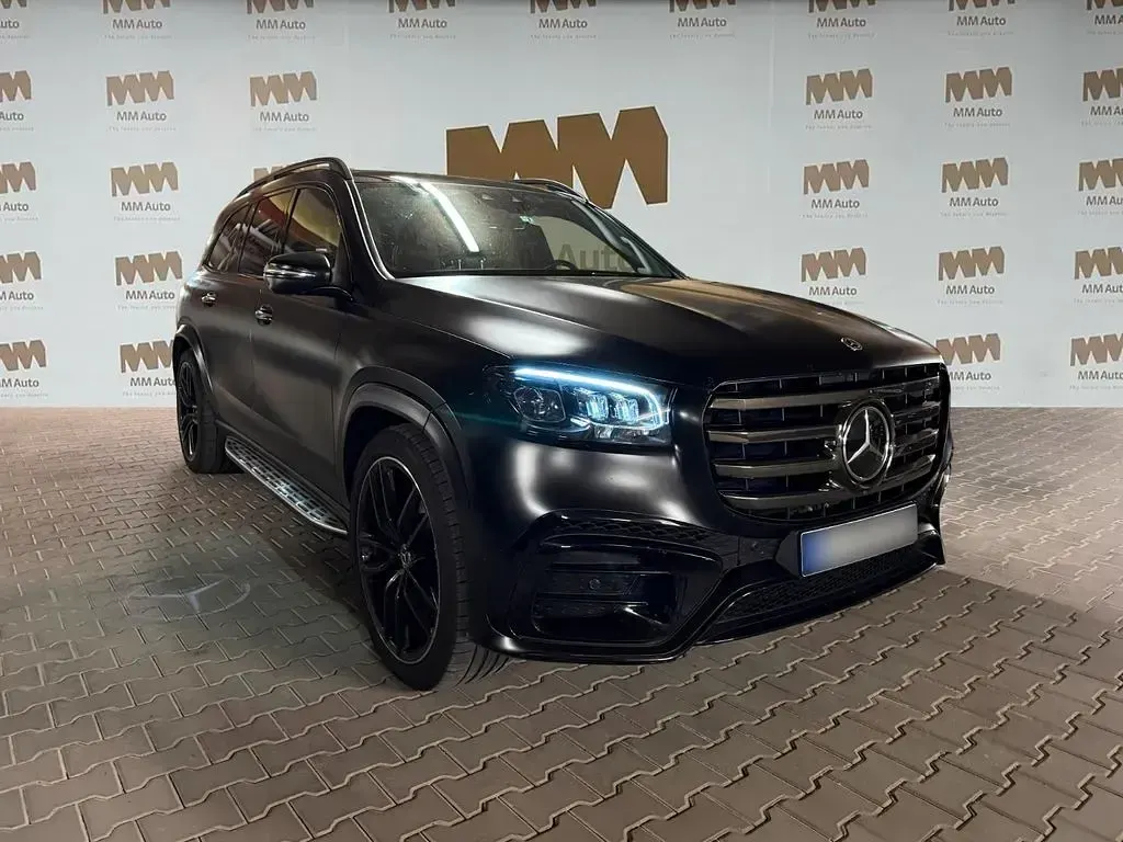 Gebraucht Mercedes GLS450 AMG 367 PS (269 kW) 2024 Schwarz SUV