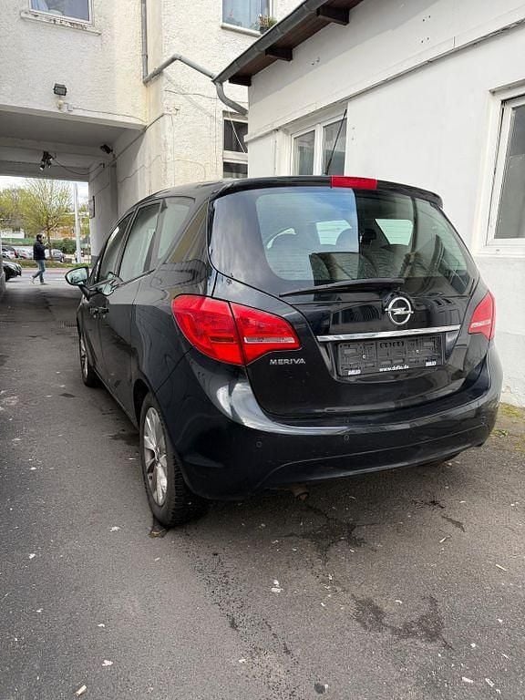 Gebraucht Opel Meriva 120 PS (88 kW) 2013 Schwarz Van / Kleinbus