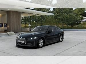 Neu BMW i4 Efficient Dynamics 210 kW (286 PS) 2025 Schwarz (schwarz uni) Limousine