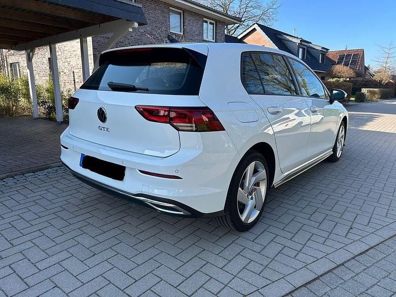 Gebraucht VW Golf VIII GTE 245 PS (180 kW) 2021 Weiß Limousine