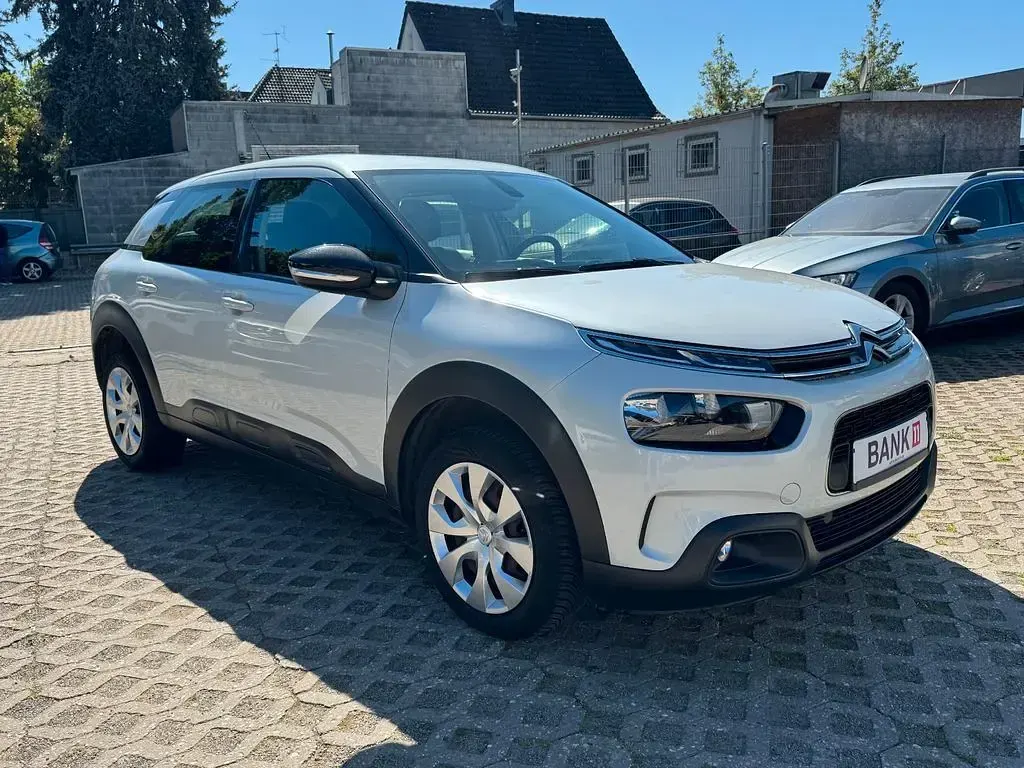 Gebraucht Citroën C4 Cactus 110 PS (80 kW) 2018 Weiß Kleinwagen