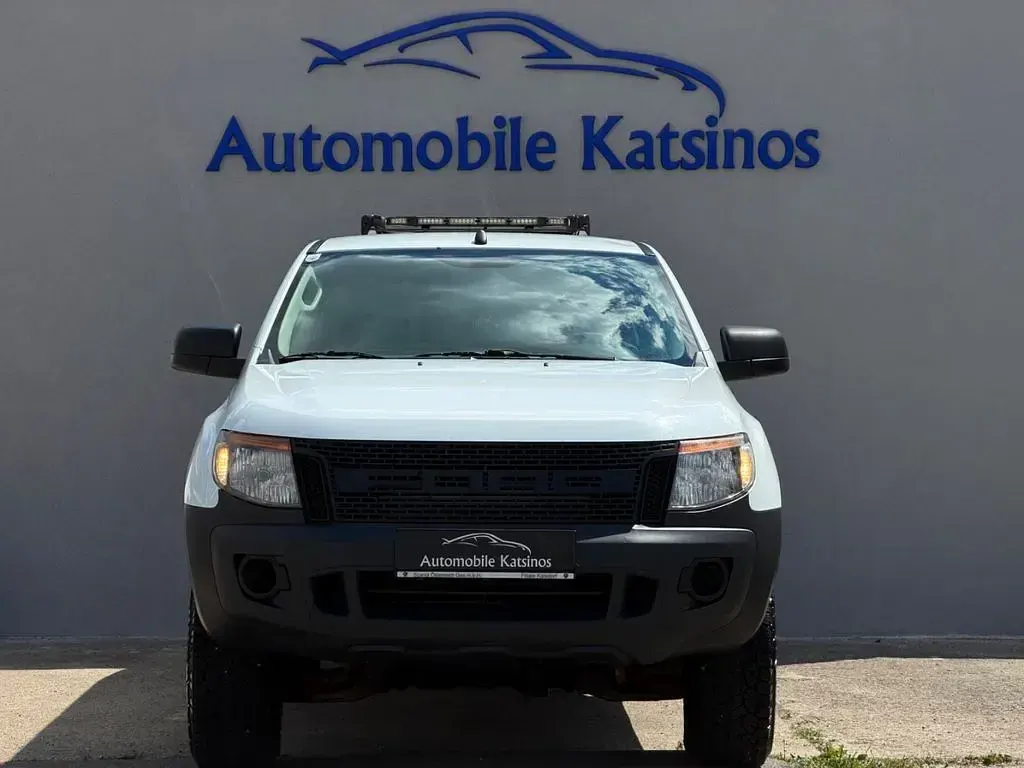 Gebraucht Ford Ranger XL 150 PS (110 kW) 2014 Weiß Pickup