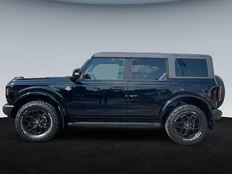 Gebraucht Ford Bronco Outer Banks 335 PS (246 kW) 2023 Iridiumschwarz metallic SUV