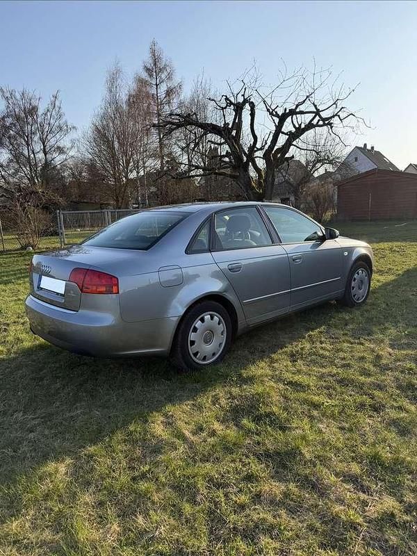 Gebraucht Audi A4 131 PS (96 kW) 2006 Grau Limousine