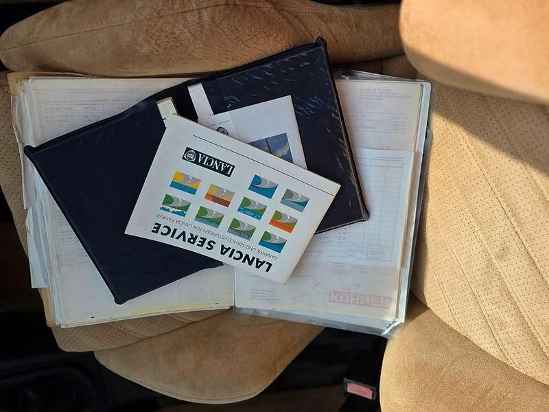 Gebraucht Lancia Delta 211 PS (155 kW) 1994 Rot Kleinwagen