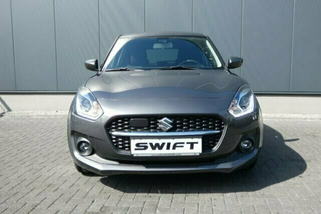 Gebraucht Suzuki Swift Comfort 83 PS (61 kW) 2021 Weiß metallic Kleinwagen