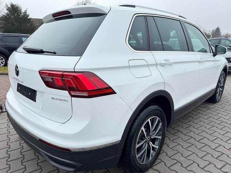Gebraucht VW Tiguan Life 245 PS (180 kW) 2021 Weiß SUV